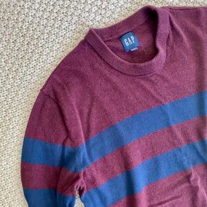 GAP Crewneck Sweater